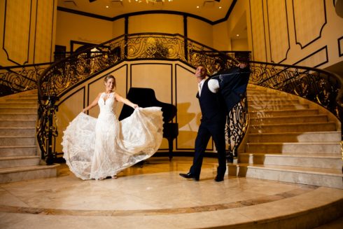 Traditional-Style-Wedding-Photo-_-Traditional-Wedding-_-Classic-Wedding-_-Classic-Style-Wedding