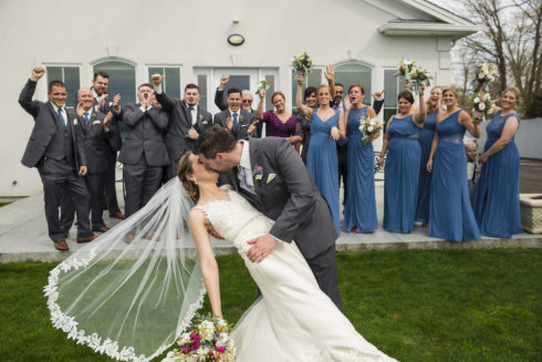 bride and groom kissing at Candlewood Inn