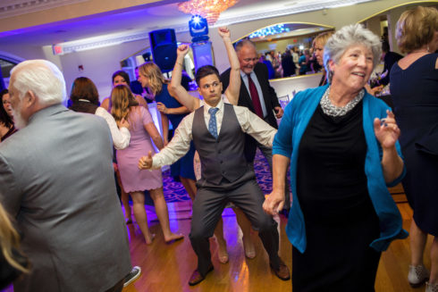 wedding guests dancing