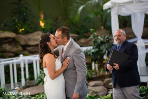 wedding ceremony at Anthonys Pier 9